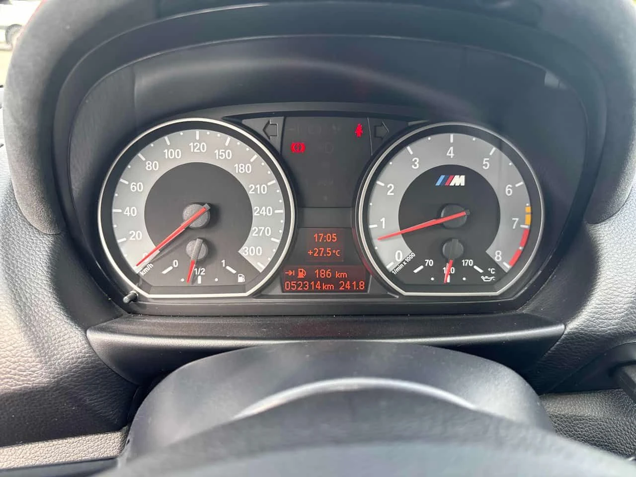 BMW 1M PPF AKRAPOVIC RARE  CARFAX, снимка 8 - Автомобили и джипове - 54874107