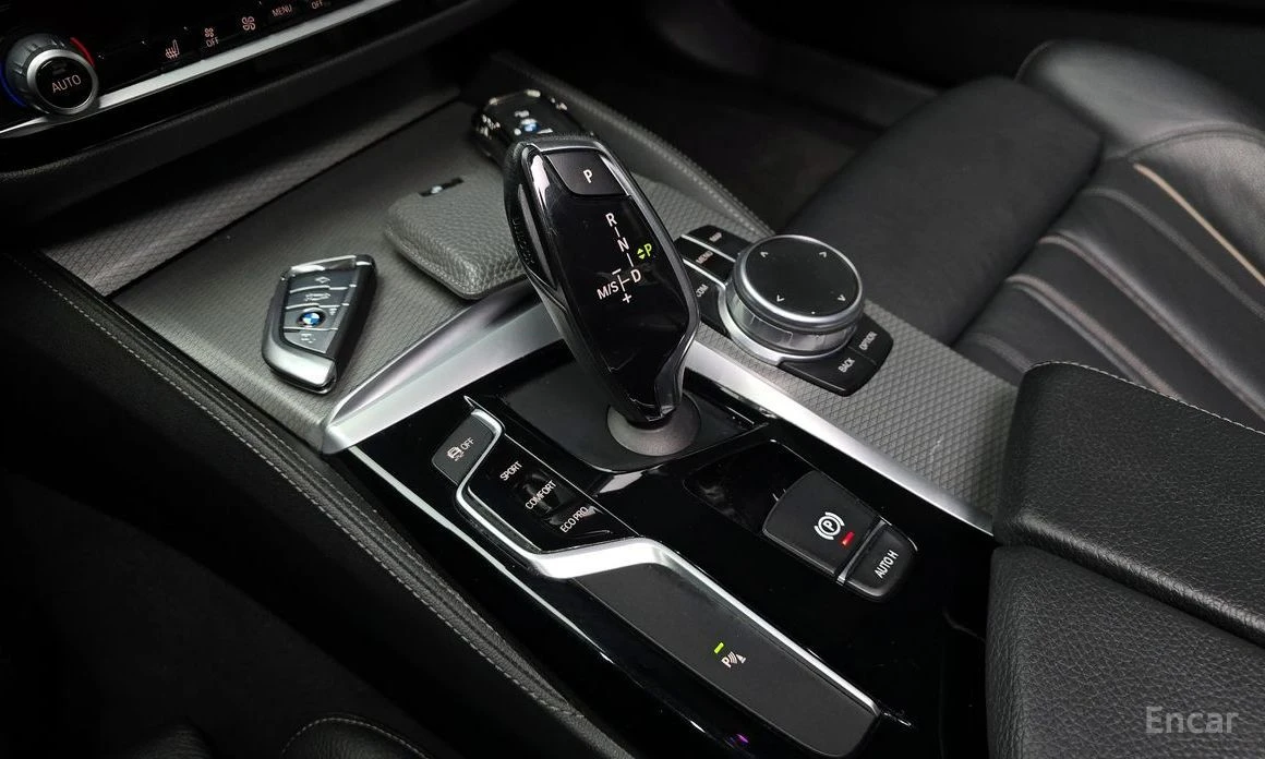 BMW 530, снимка 9 - Автомобили и джипове - 55401869