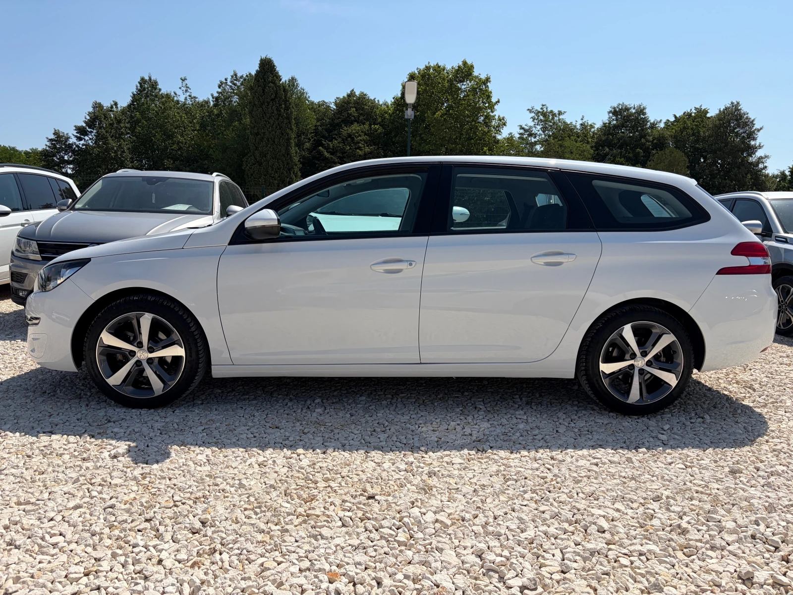 Peugeot 308 1.6BLUEHDI 120 SeS EAT6 AUTOMATIC , снимка 7 - Автомобили и джипове - 55429868