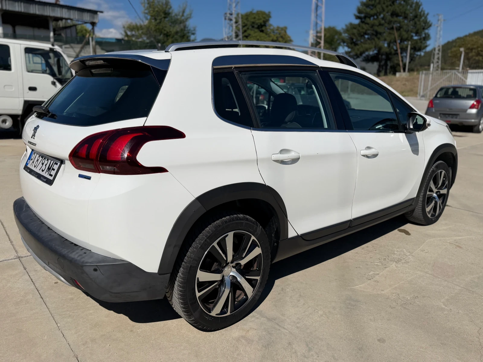 Peugeot 2008 Benzin/112000km/Obslujena/Registraciq/Unikat, снимка 6 - Автомобили и джипове - 56119758