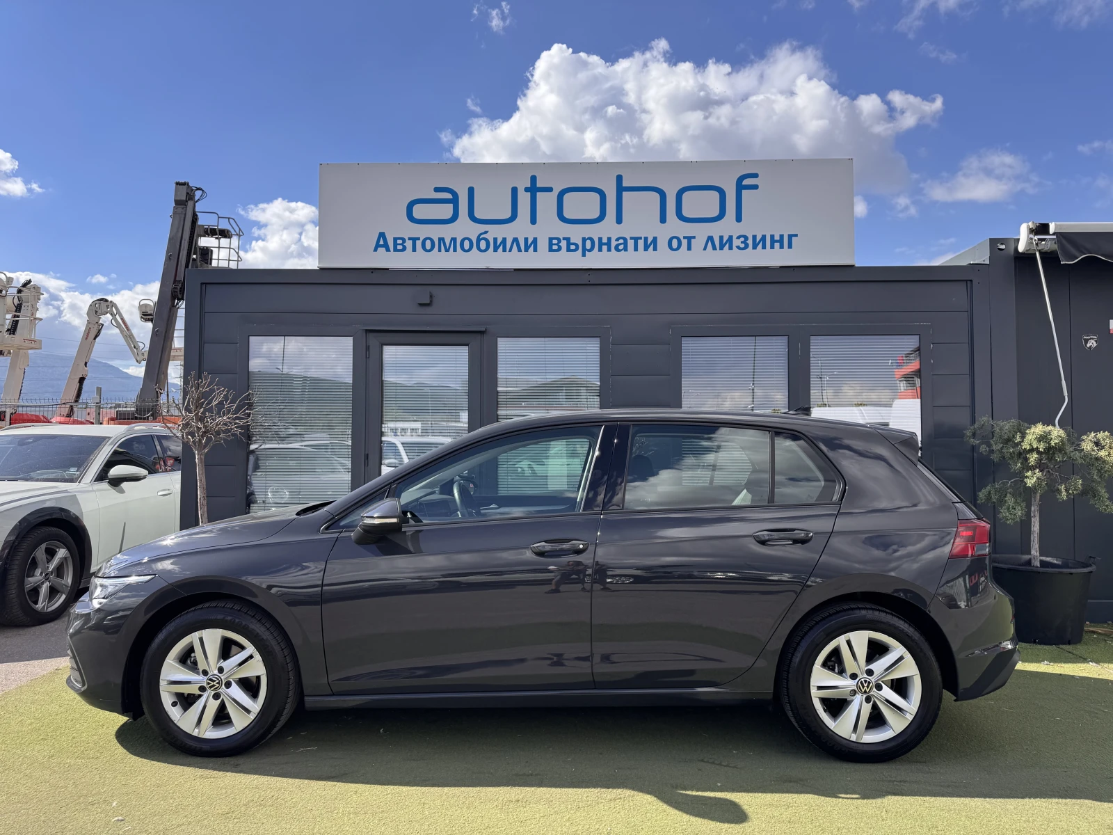 VW Golf Life/1.5e-TSI/150k.c./7AT/Гаранция, снимка 2 - Автомобили и джипове - 56233404