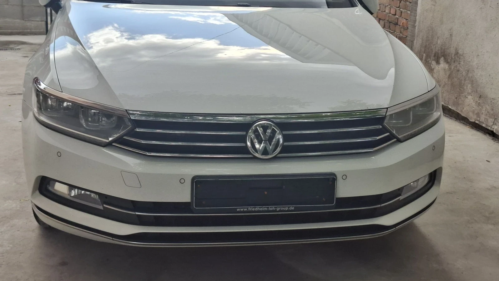 VW Passat 2.0tdi r line , снимка 2 - Автомобили и джипове - 56274376