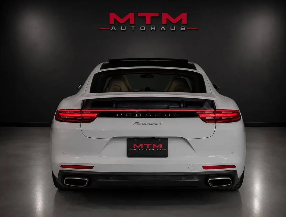 Porsche Panamera 4 | КРАЙНА ЦЕНА, снимка 2 - Автомобили и джипове - 56725603