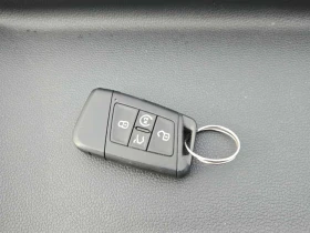 VW Taos * COMFORTLINE * ПОДГРЕВ* ПАНОРАМА* , снимка 9