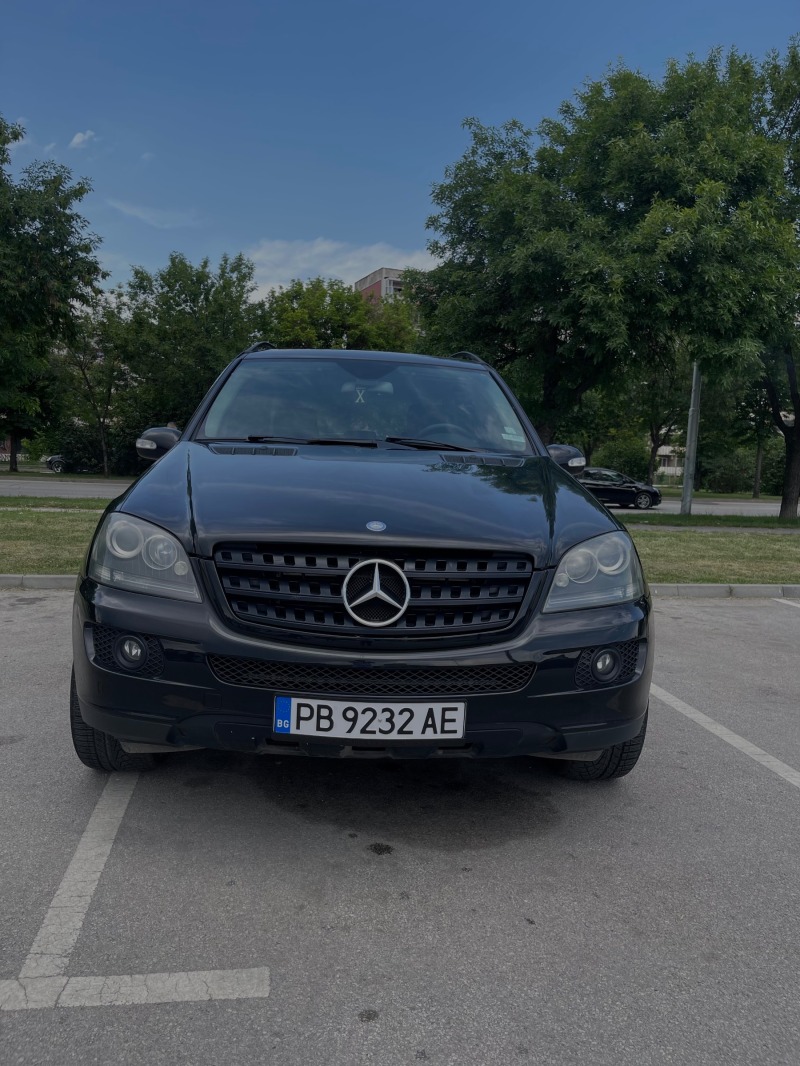 Mercedes-Benz ML 320, снимка 2 - Автомобили и джипове - 46024637