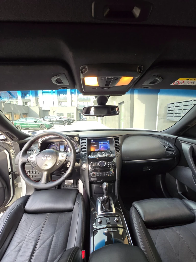 Infiniti QX70, снимка 8 - Автомобили и джипове - 49537506