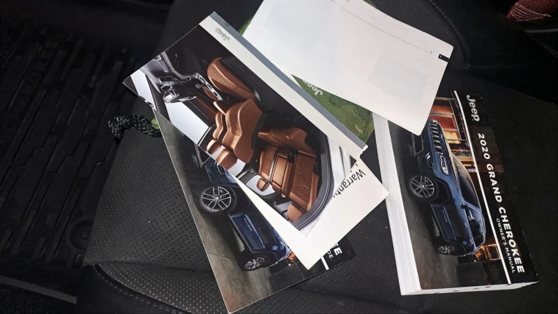 Jeep Grand cherokee SRT, снимка 17 - Автомобили и джипове - 52371769