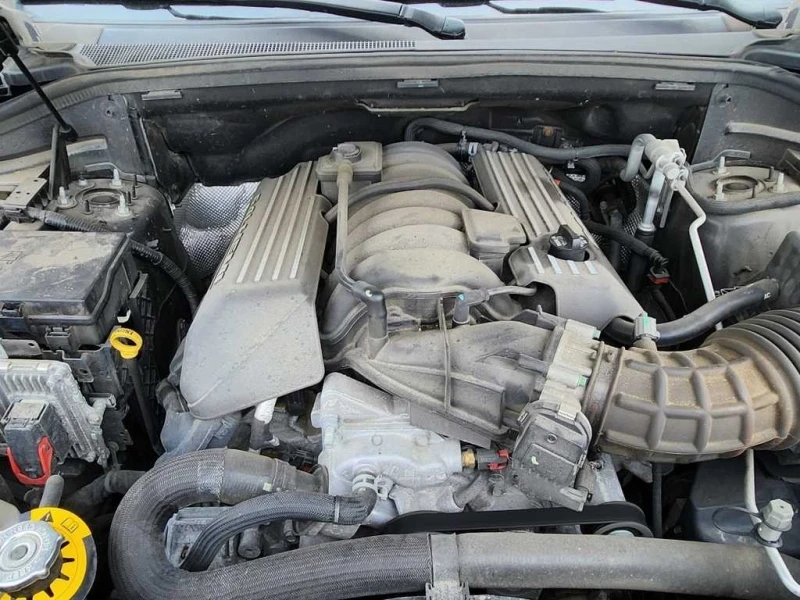 Jeep Grand cherokee SRT, снимка 14 - Автомобили и джипове - 52371769