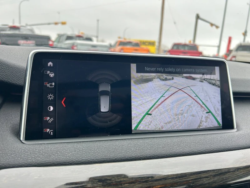 BMW X5 35d* Harman Kardon* M-Pack* Nardo Gray, снимка 12 - Автомобили и джипове - 52930239