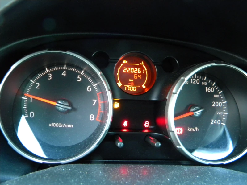 Nissan Qashqai 4x4* 2.0* ACENТA* KATO НОВ* EURO4* , снимка 9 - Автомобили и джипове - 53177341