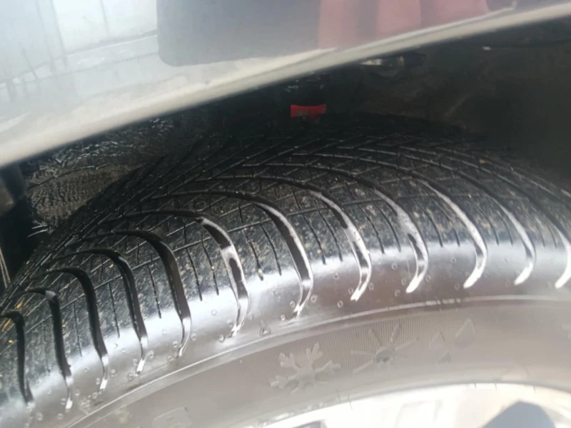 Toyota Rav4 Crossover, снимка 3 - Автомобили и джипове - 53210805