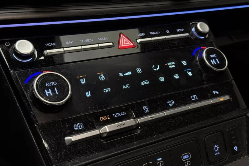 Hyundai Santa fe Caligraphy * CARFAX * АвтоКредит * (ЦЕНА ДО БГ), снимка 10 - Автомобили и джипове - 53245846