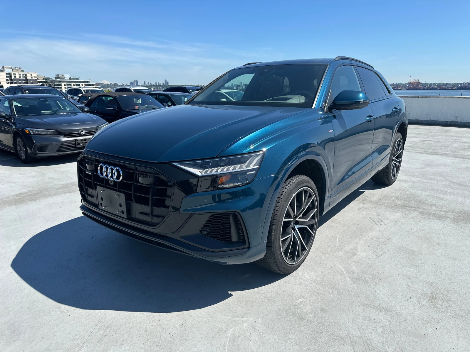 Audi Q8 Prestige/Масаж/Bang&Olufsen, снимка 1