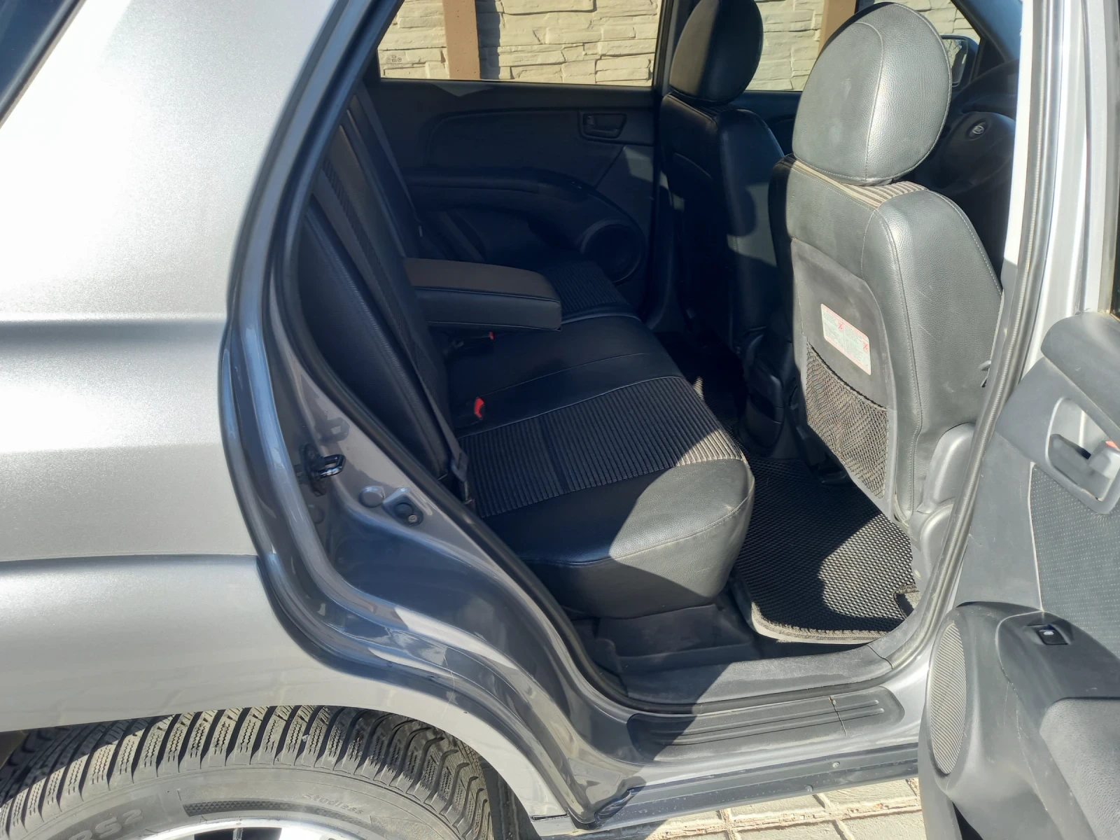 Kia Sportage 2.0i 4x4 | Mobile.bg   11