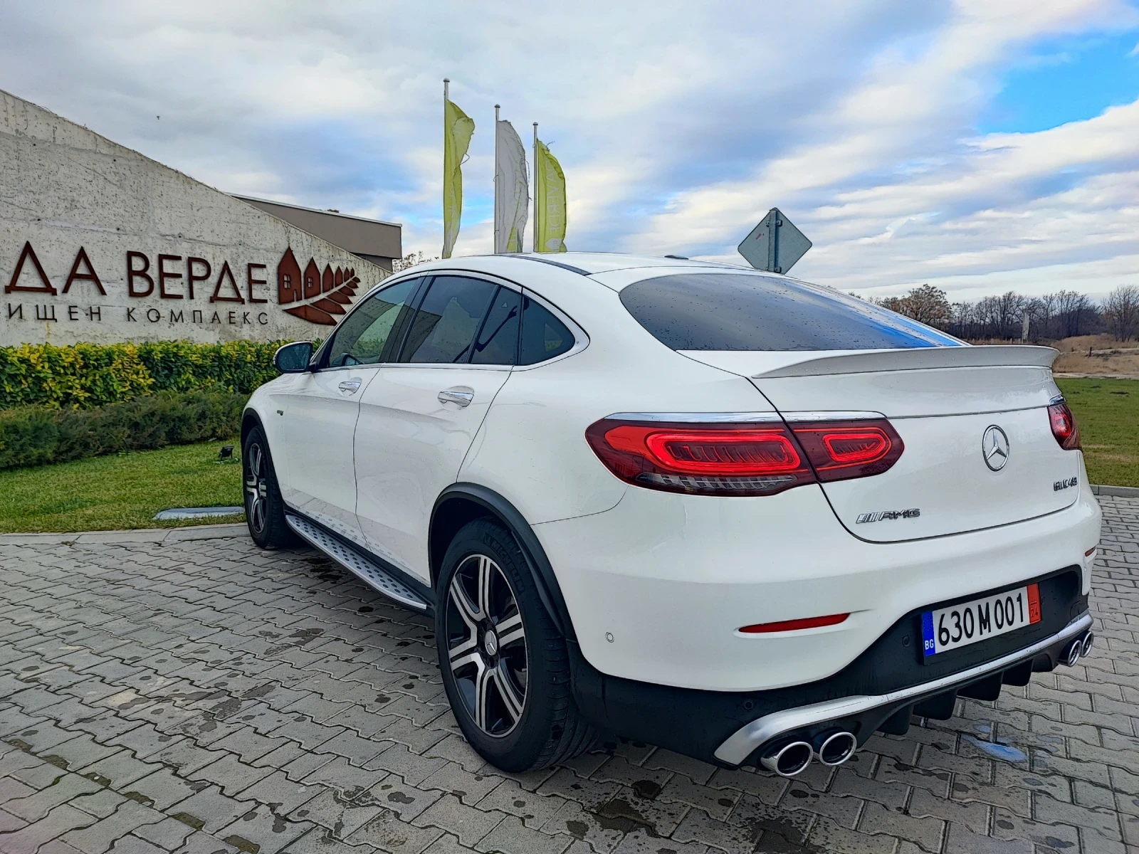 Mercedes-Benz GLC 43 AMG 4MATIC/COUPE/FACE/BURMESTER/PANO/FULL - изображение 3