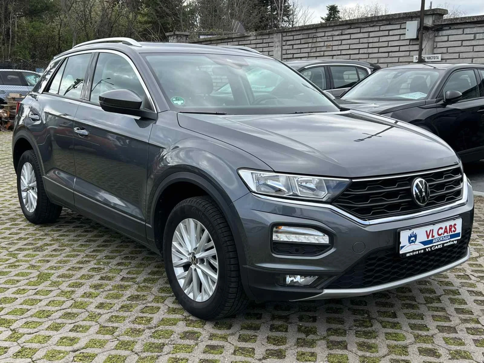 VW T-Roc 1.5 Automatic  - изображение 3