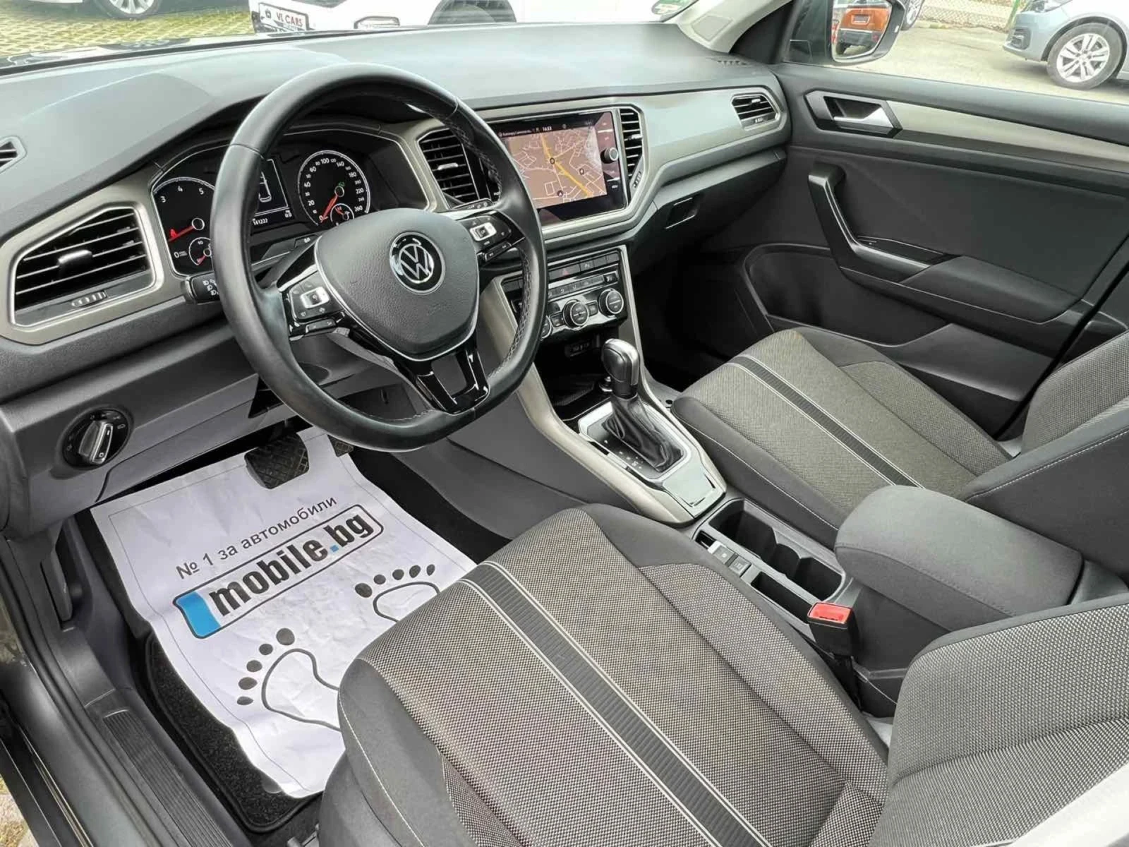 VW T-Roc 1.5 Automatic  - изображение 7
