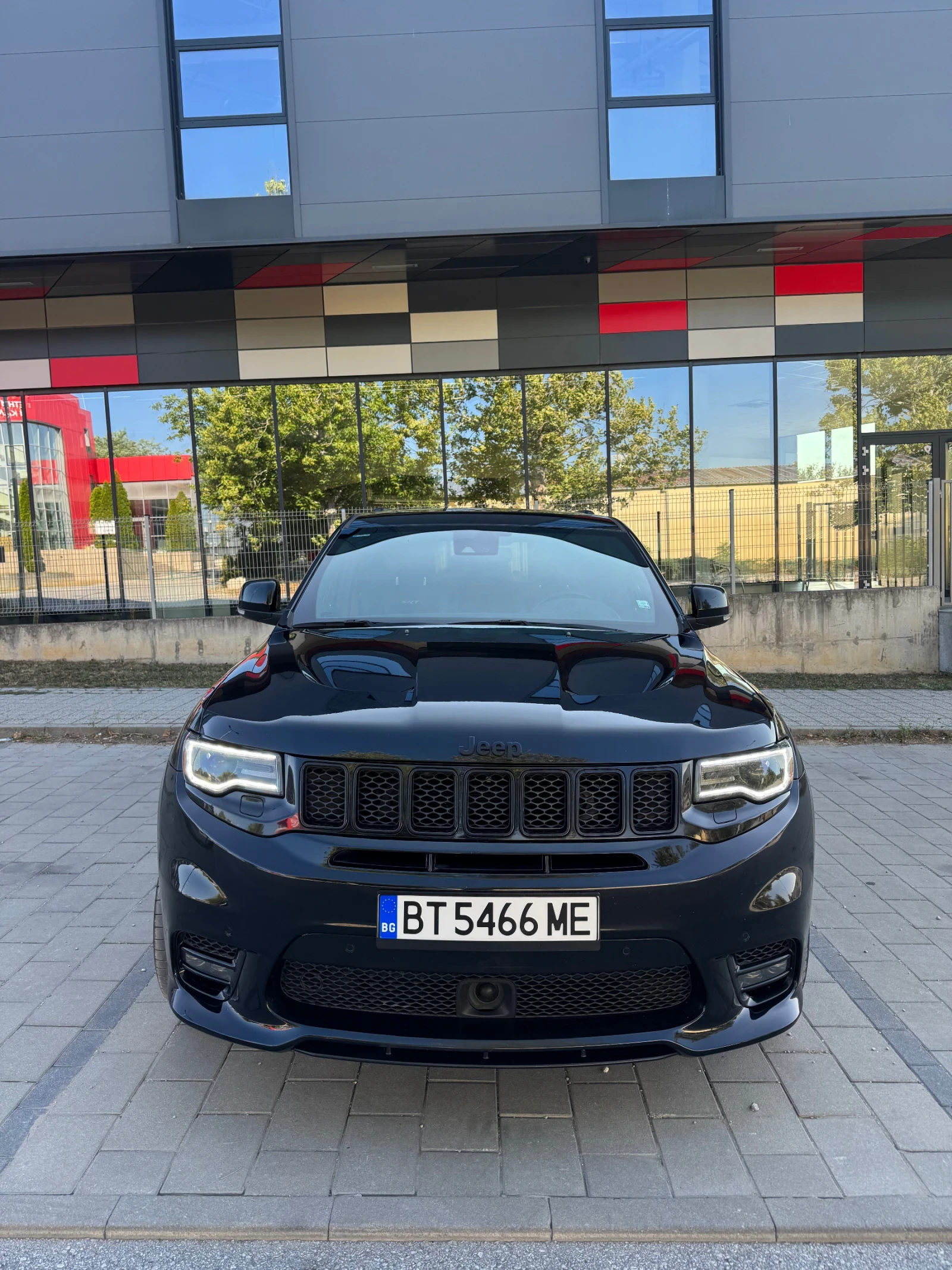 Jeep Grand cherokee SRT - изображение 2