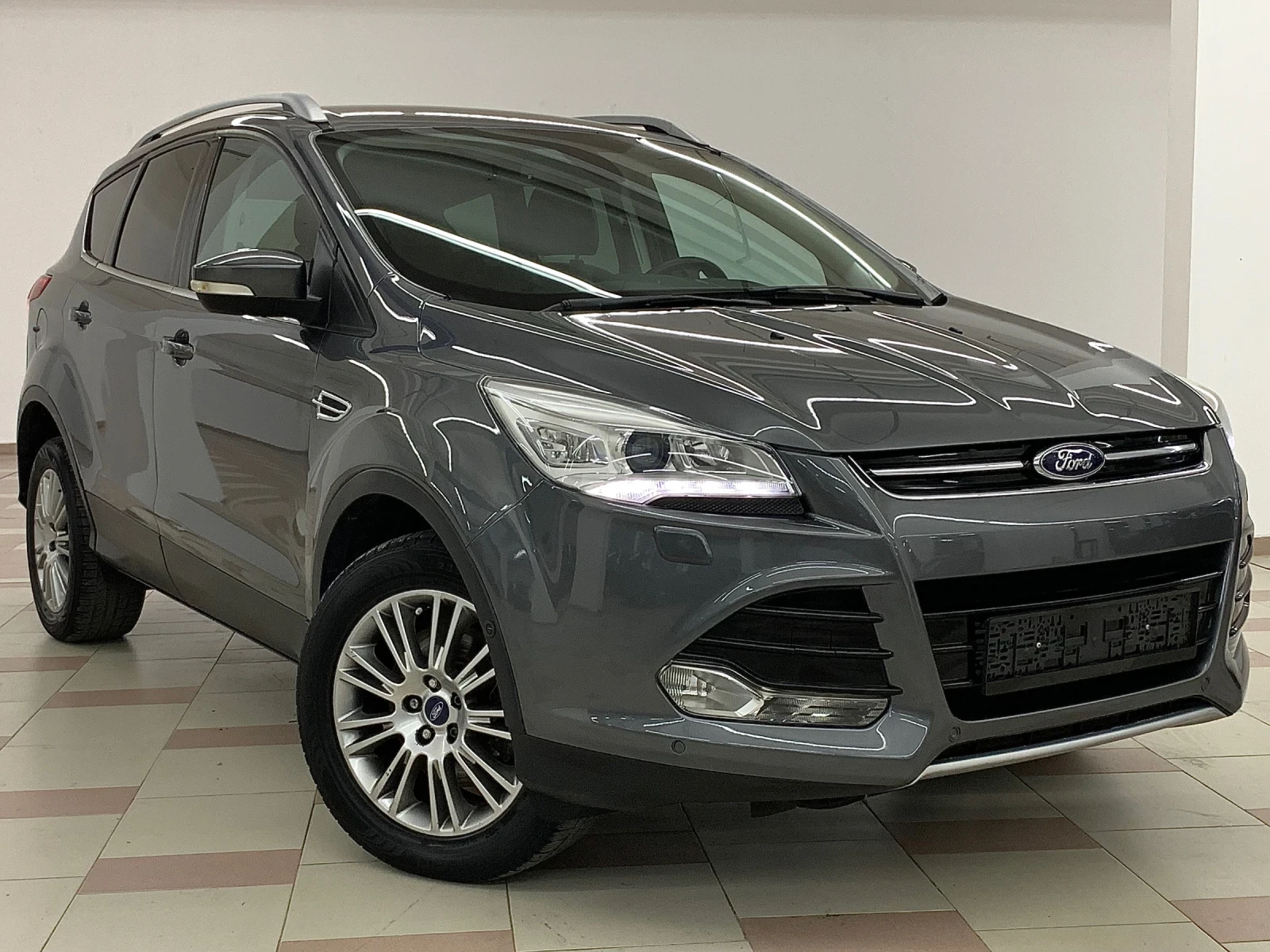 Ford Kuga 2.0TDCI Facelift 4х4 - изображение 3