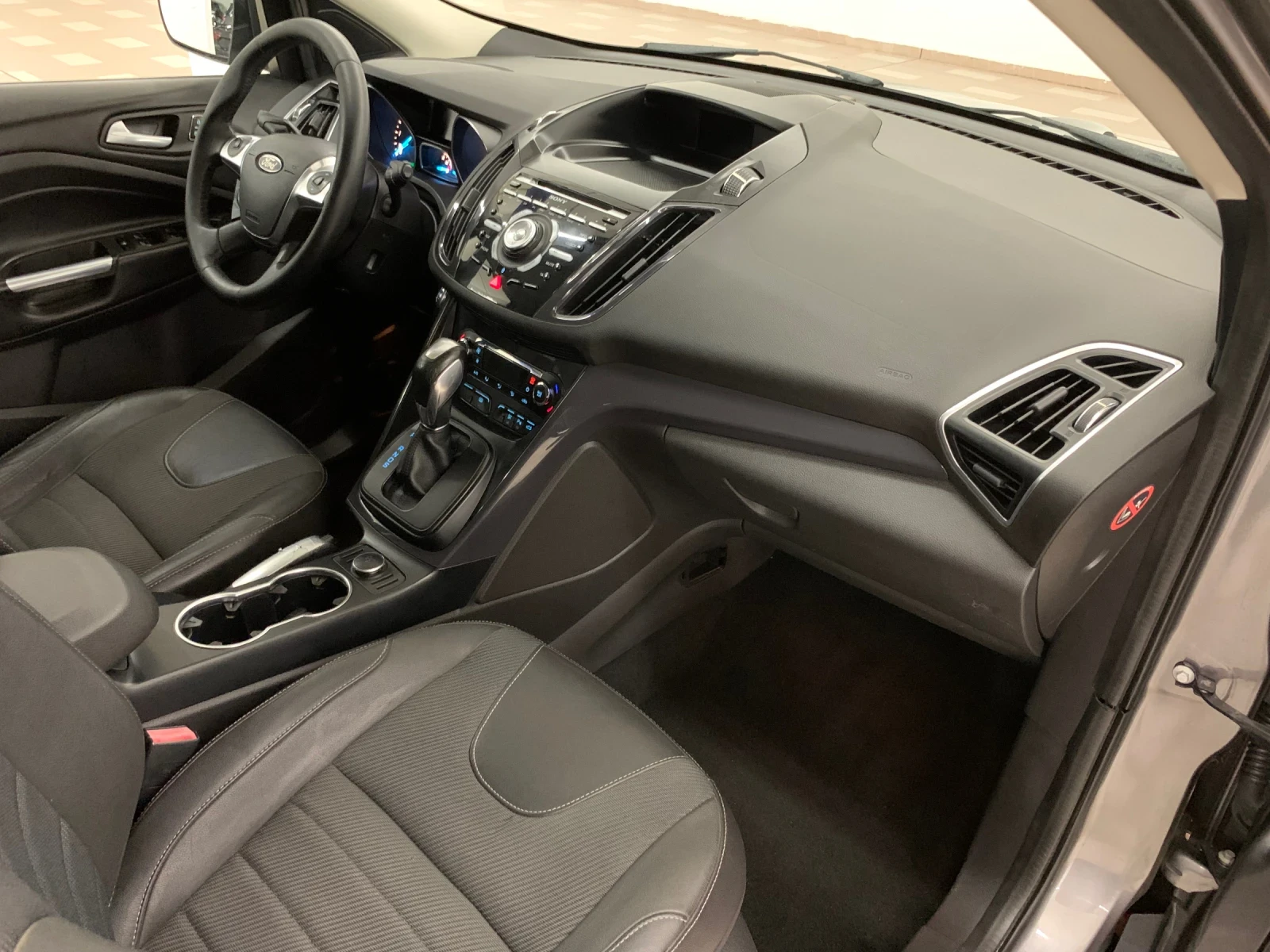 Ford Kuga 2.0TDCI Facelift 44 | Mobile.bg   13