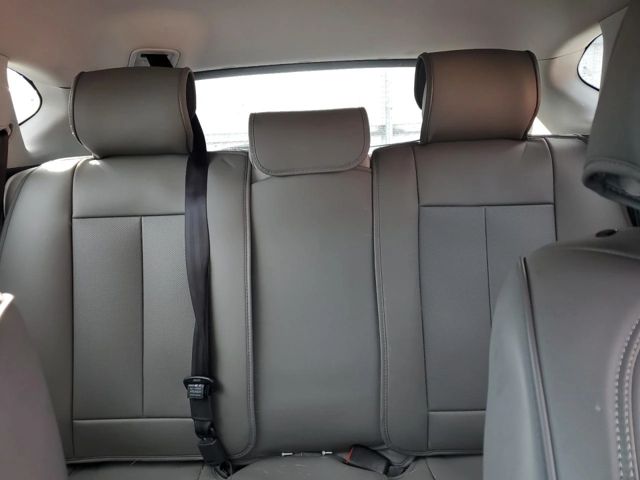 Hyundai Tucson SE* KOЖА* KAMERA* CARPLAY - изображение 10