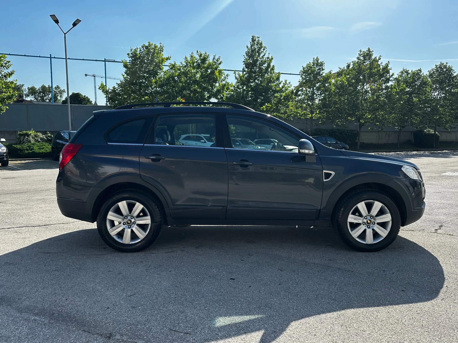 Chevrolet Captiva, снимка 5 - Автомобили и джипове - 54760136
