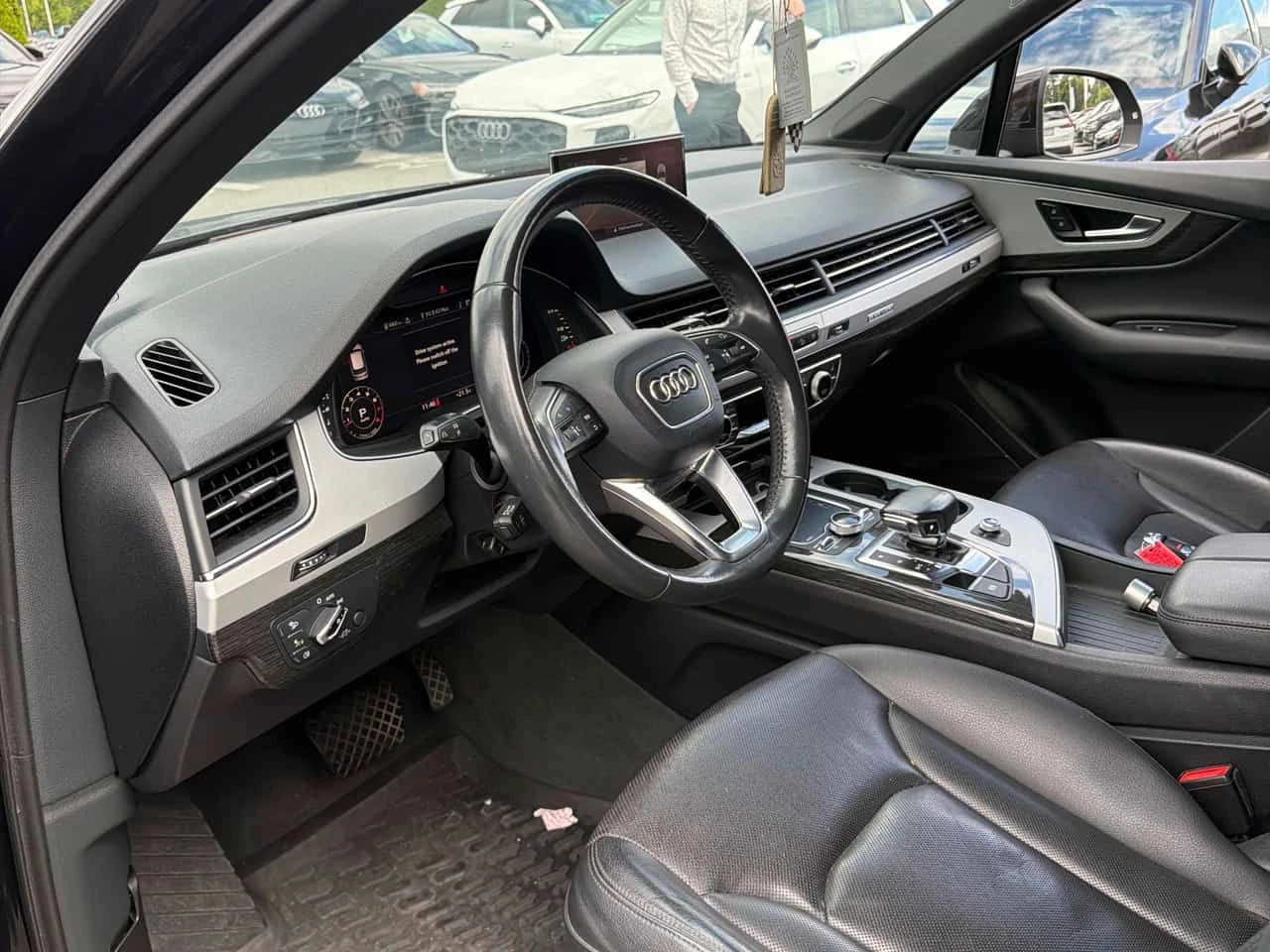 Audi Q7 Technik S LINE/ОБДУХВАНЕ/ПАНОРАМА/360/Black Optics, снимка 7 - Автомобили и джипове - 55184024