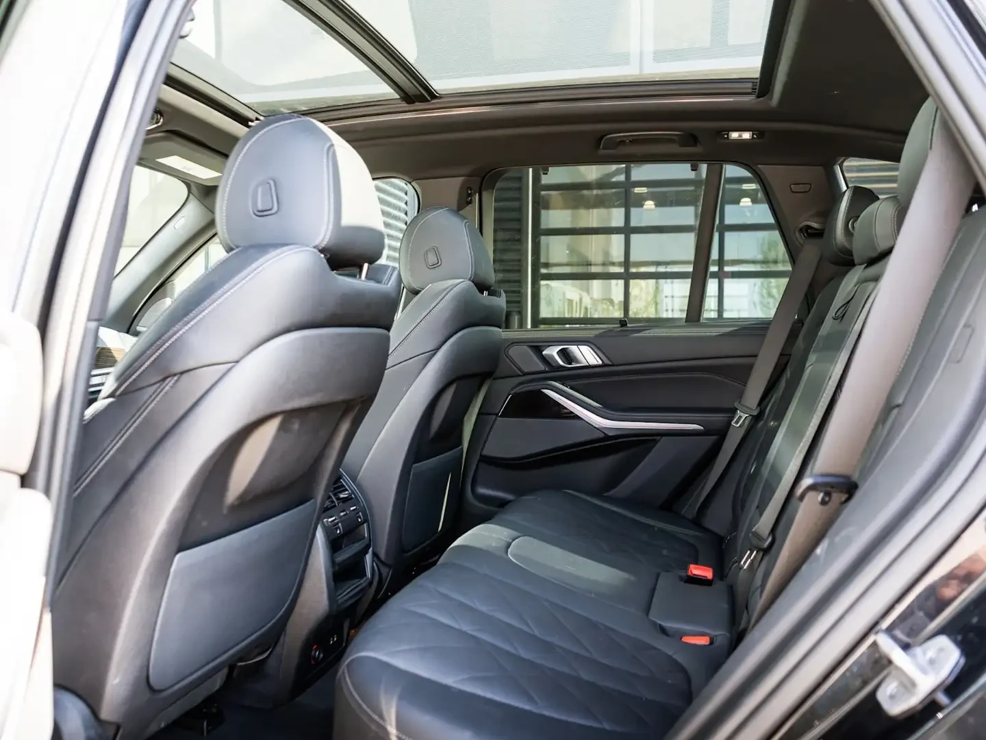 BMW X5 40i* HARMON* KARDON* ХЕДЪП* 360КАМЕРА* ПАНОРАМА* , снимка 16 - Автомобили и джипове - 55978389