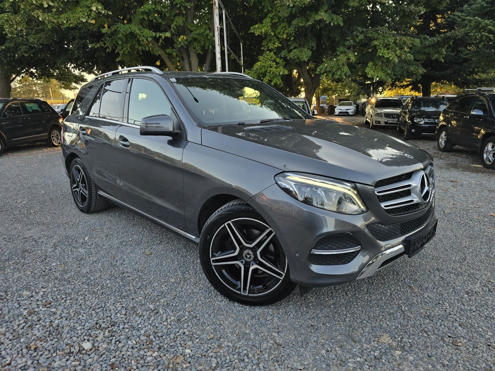 Mercedes-Benz GLE 350CDI-258kc/СЕРВИЗНА ИСТОРИЯ, снимка 3 - Автомобили и джипове - 56140354