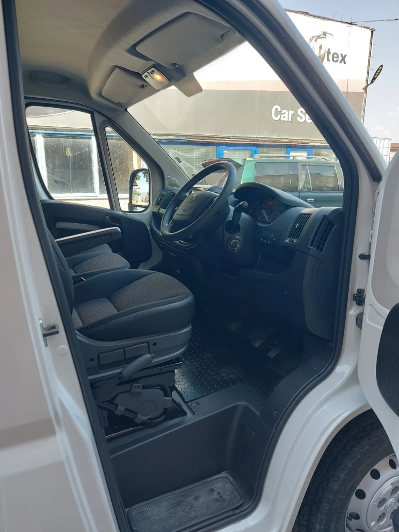 Peugeot Boxer, снимка 9 - Бусове и автобуси - 52080866