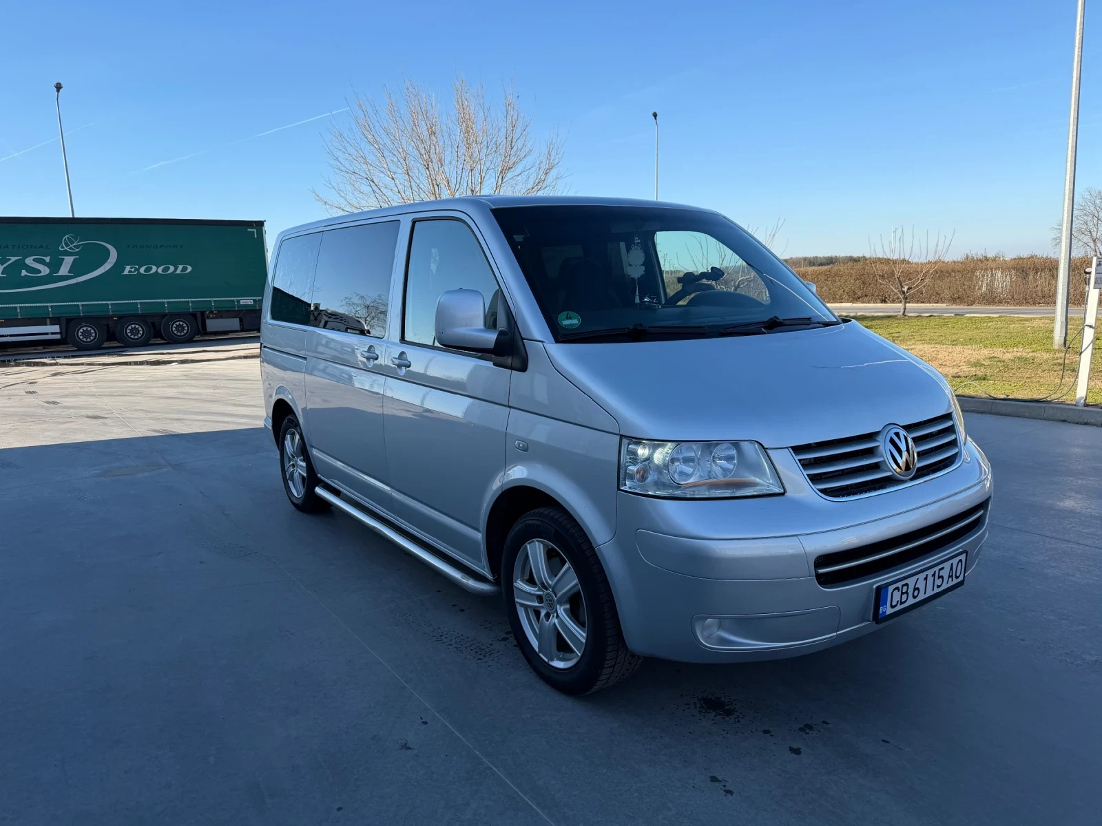VW Caravelle, снимка 5 - Бусове и автобуси - 54494565