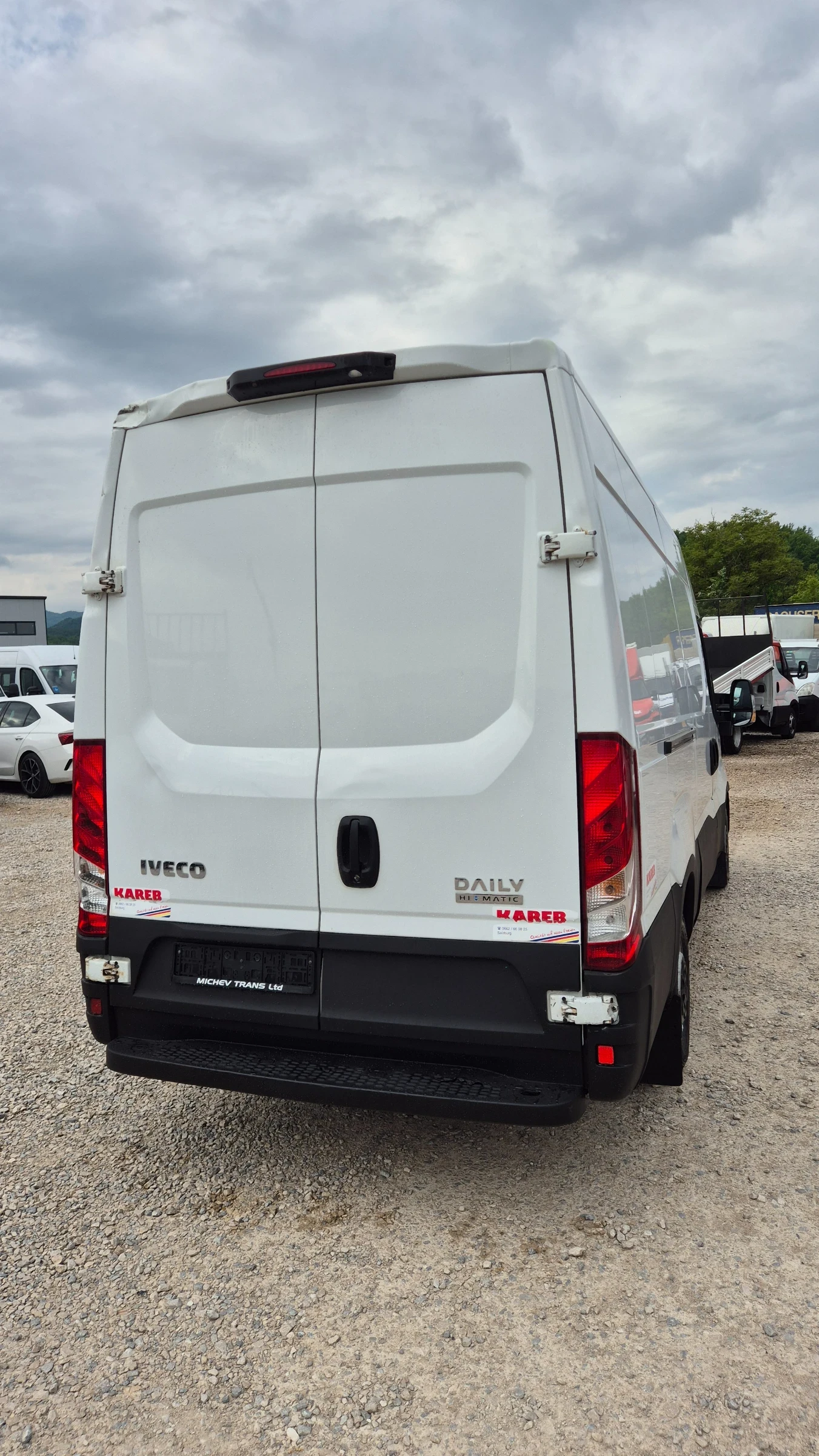 Iveco Daily 35s16* ХЛАДИЛЕН* HI-MATIC* КЛИМА* , снимка 5 - Бусове и автобуси - 54626536