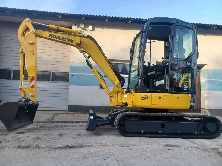 Багер Komatsu PC30MR-3 - изображение 5