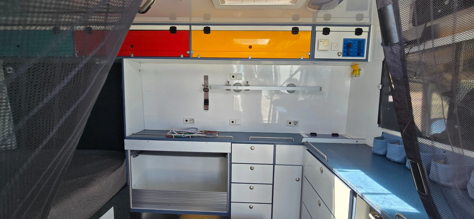 Кемпер Fiat Ducato , снимка 11 - Каравани и кемпери - 55043001