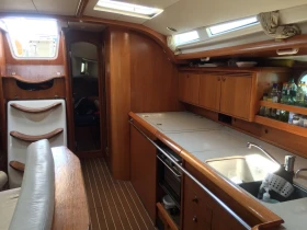 Ветроходна лодка Jeanneau 49i, снимка 9