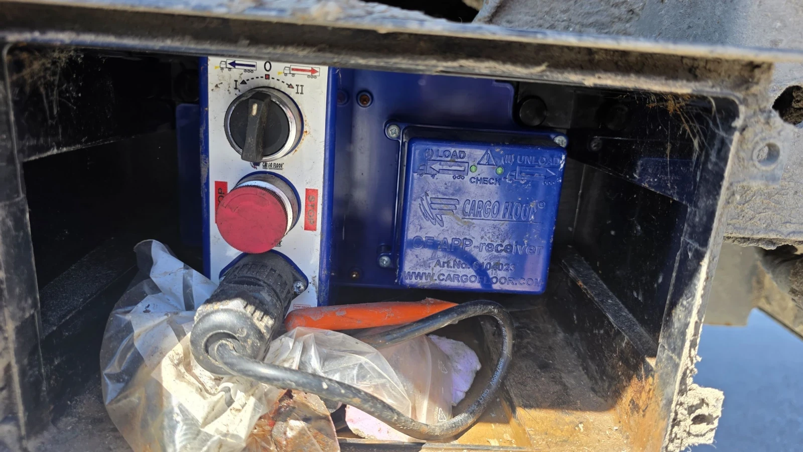 ����������� Schwarzmuller ������� 92  ���.�� | Mobile.bg � ����������� 6