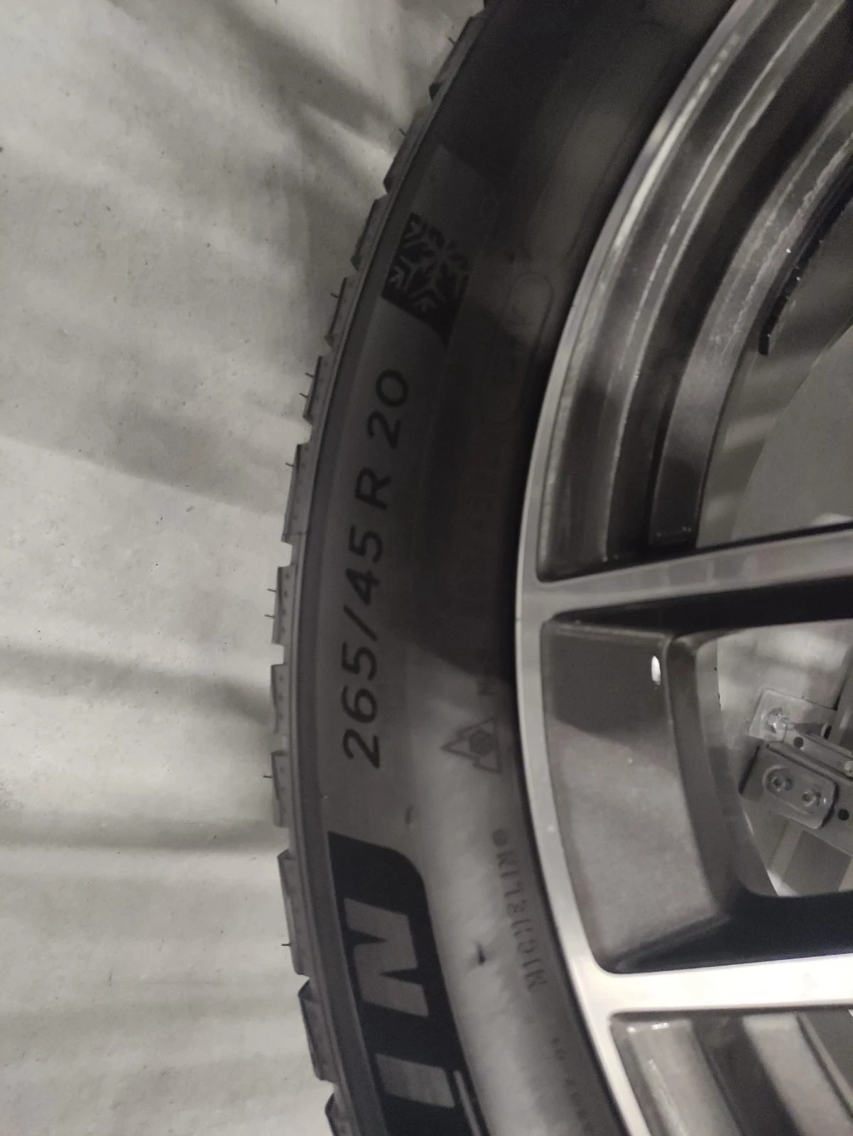    295/40R20  Porsche Macan | Mobile.bg   9