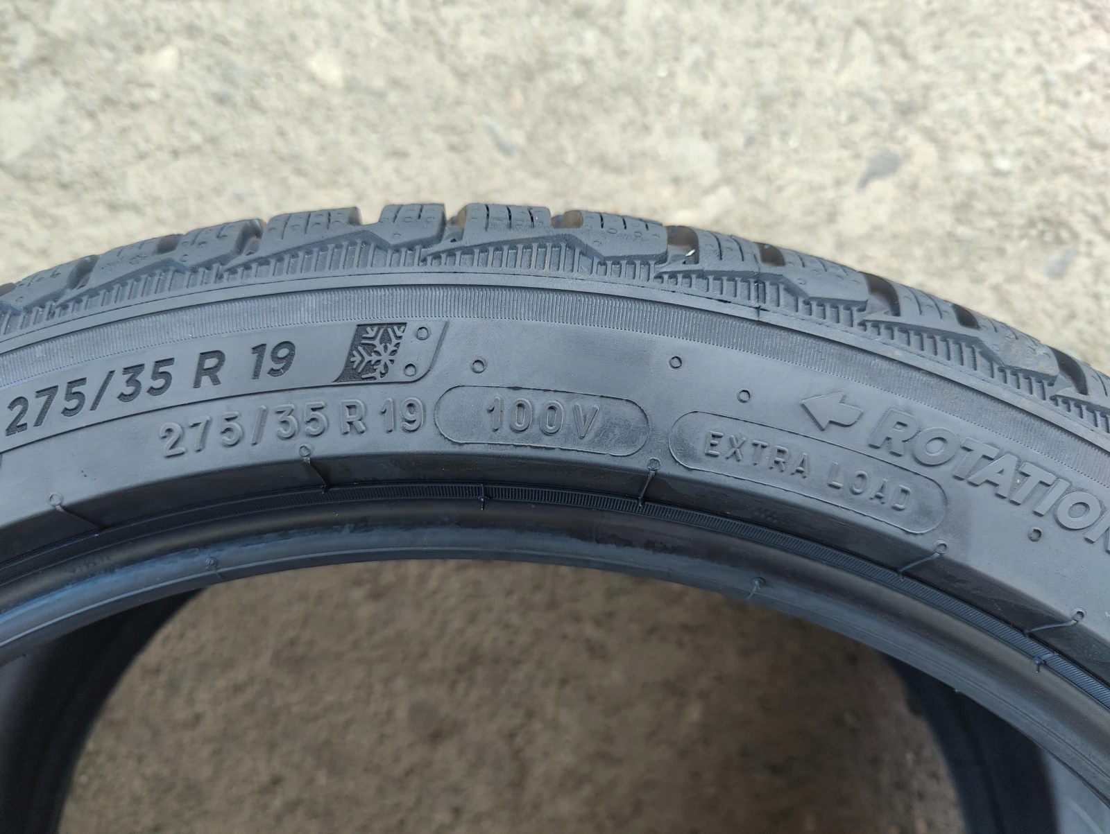 Гуми Зимни 275/35R19, снимка 6 - Гуми и джанти - 56069078