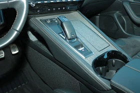 Peugeot 508 PHEV/225HP/SW/GT/360/PANO/AUTOPARK/580v | Mobile.bg    16
