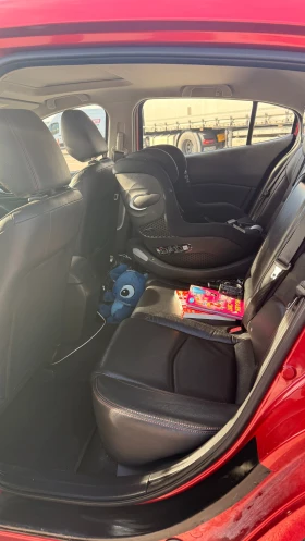 Mazda 3 2.5 GT, снимка 7