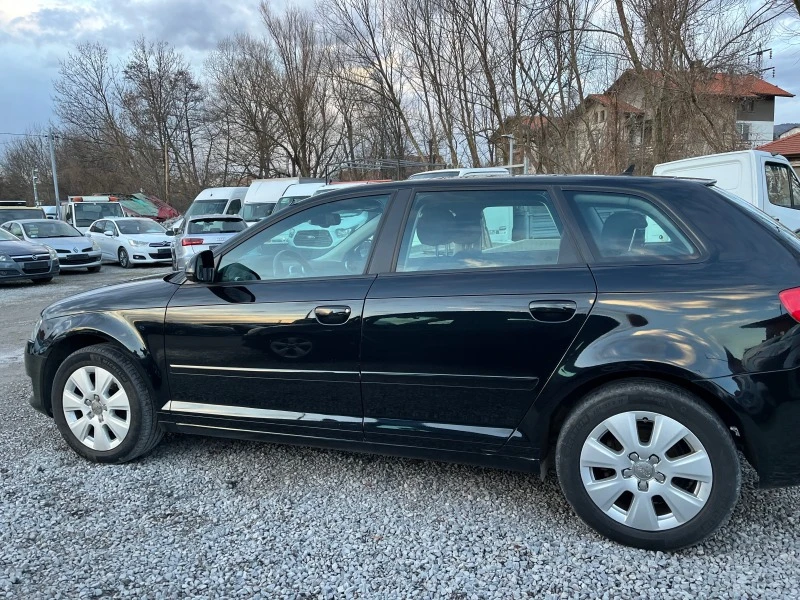 Audi A3 1.6TDI  105k c, снимка 6 - Автомобили и джипове - 44199171