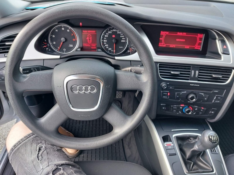 Audi A4 1.8, 6ск, снимка 12 - Автомобили и джипове - 46393059