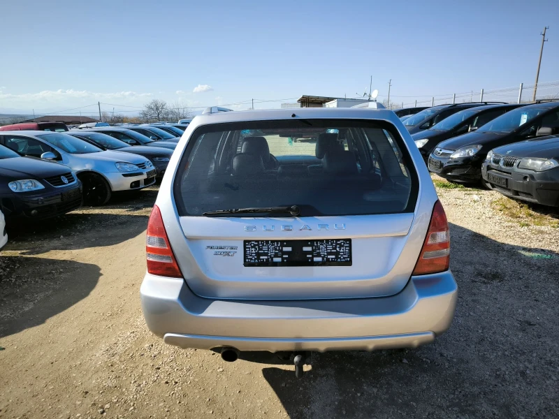 Subaru Forester 2.0i TURBO, снимка 5 - Автомобили и джипове - 48948167