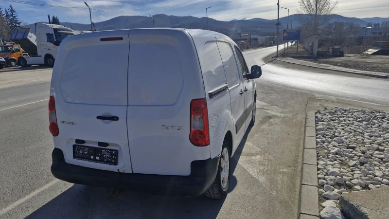 Citroen Berlingo 1, 6 Климатик, снимка 6 - Автомобили и джипове - 49063583