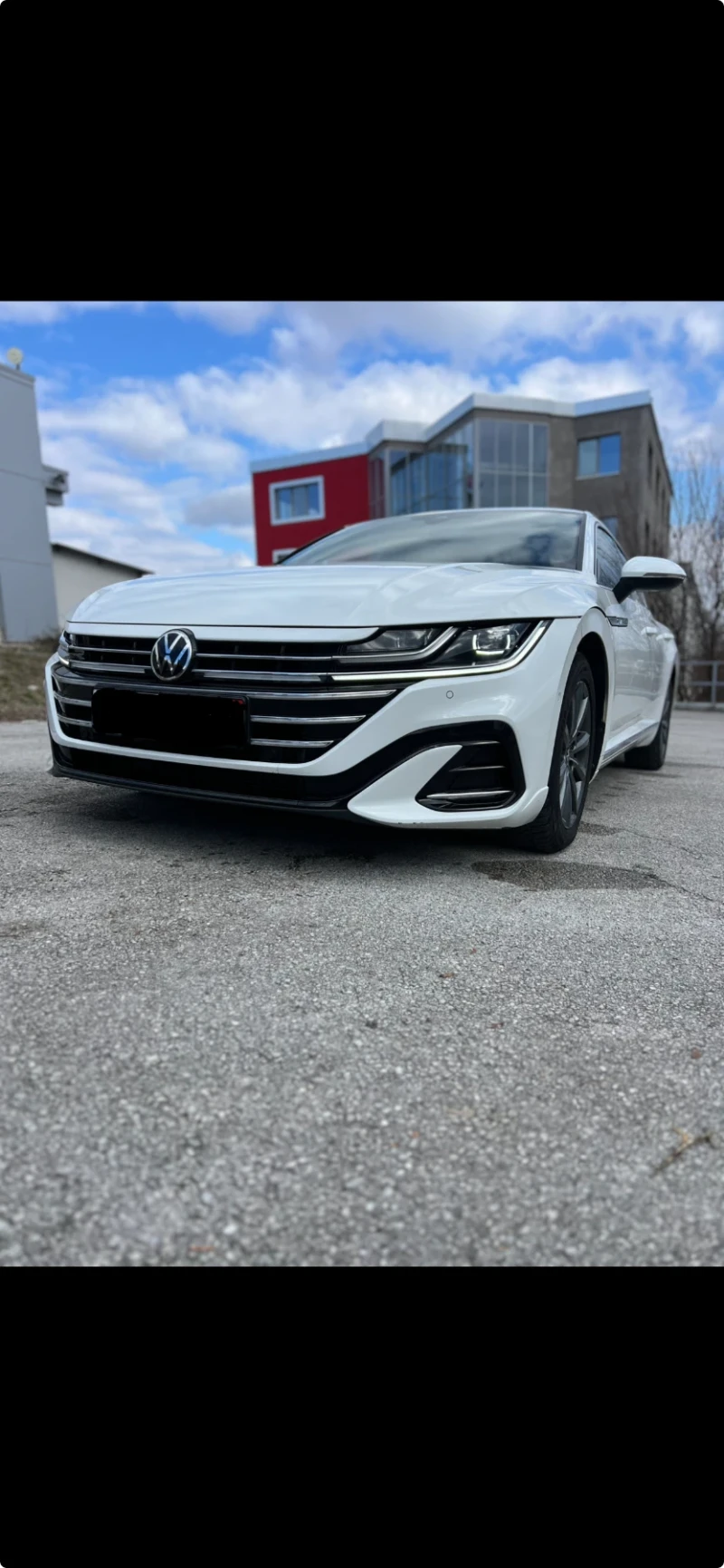 VW Arteon SHOOTING BRAKE R-LINE, снимка 2 - Автомобили и джипове - 49349786