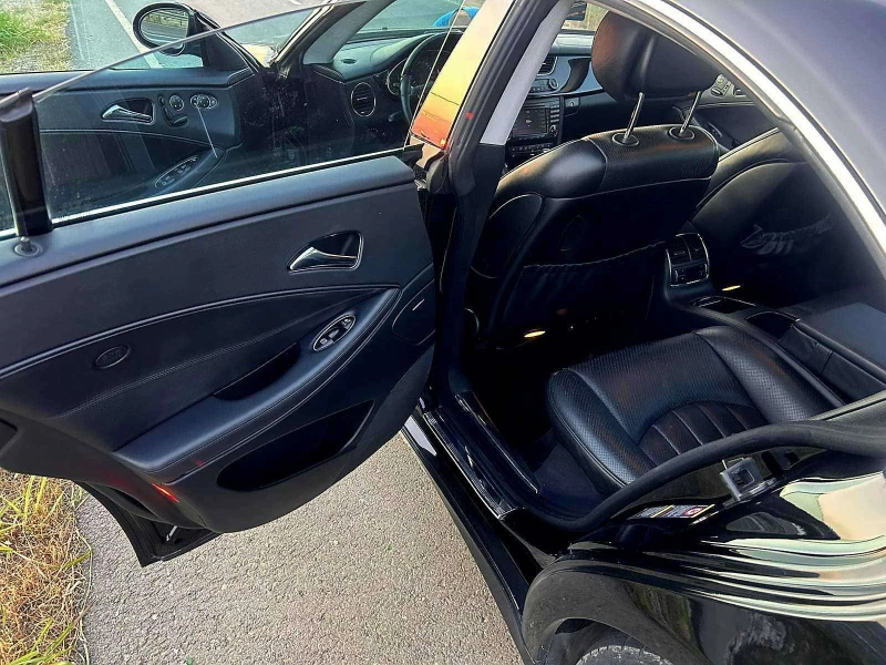 Mercedes-Benz CLS 320 320 CDI, снимка 6 - Автомобили и джипове - 51423974