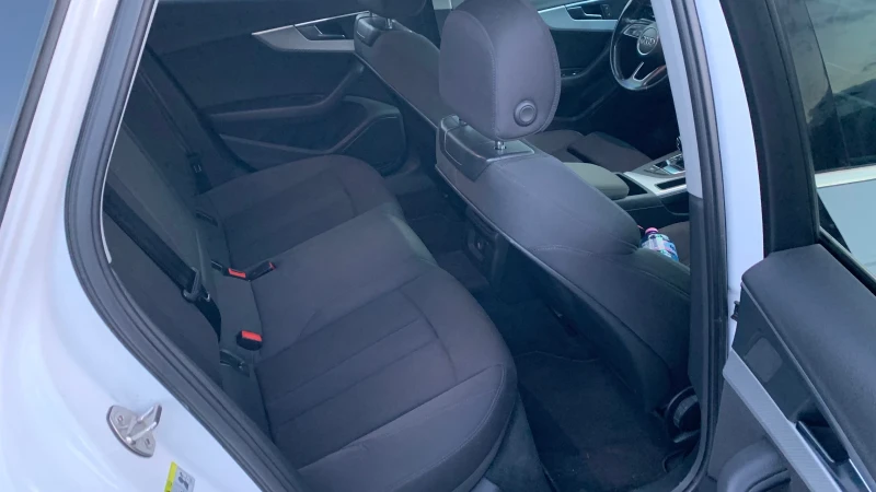 Audi A4 2.0TDI* 190HP* FULL LED, снимка 12 - Автомобили и джипове - 52079523
