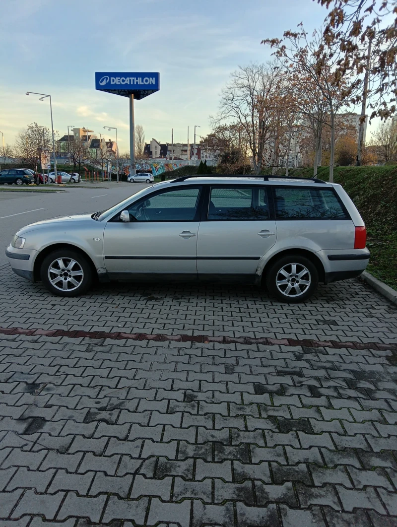 VW Passat 1, 9TDI, снимка 4 - Автомобили и джипове - 52815953