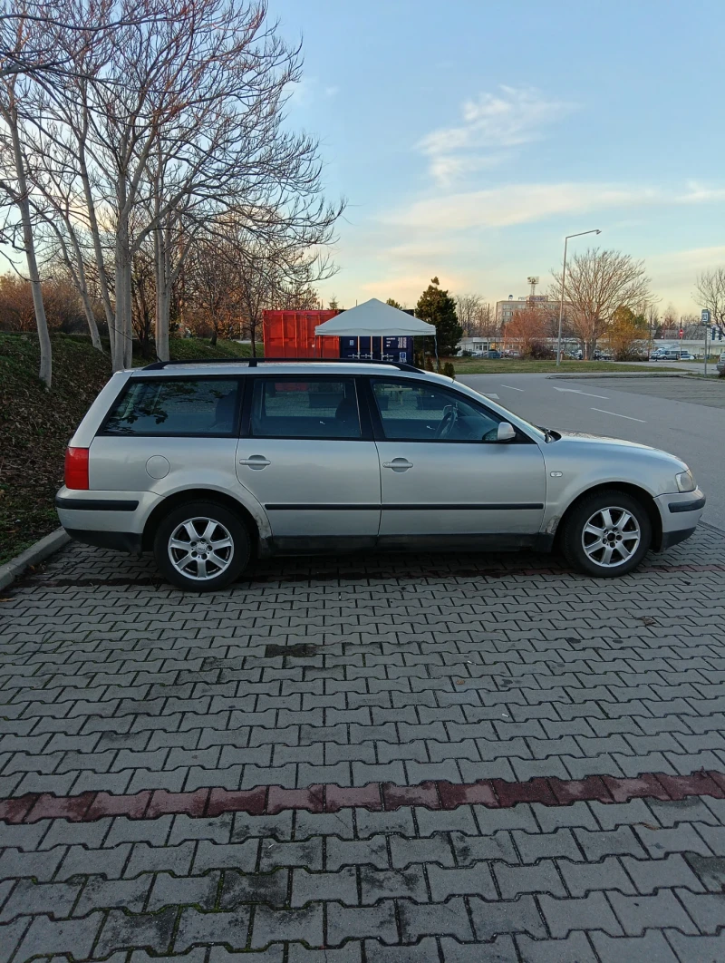 VW Passat 1, 9TDI, снимка 5 - Автомобили и джипове - 52815953