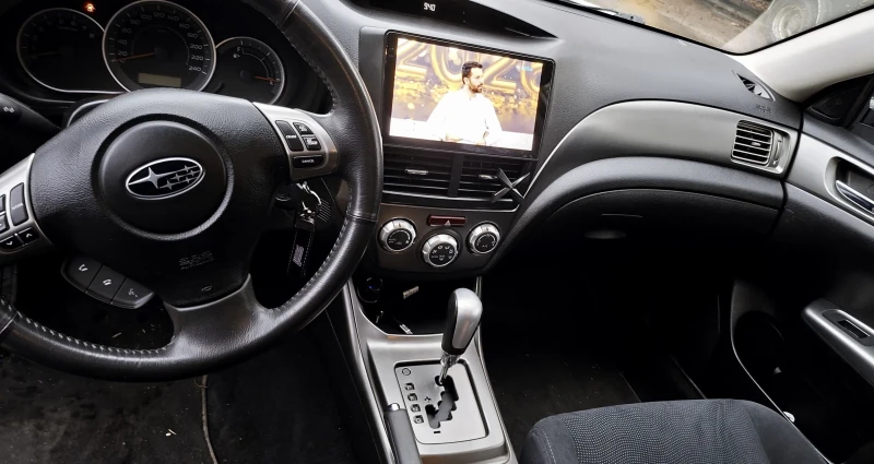 Subaru Impreza 1.5I AWD, снимка 7 - Автомобили и джипове - 53036705